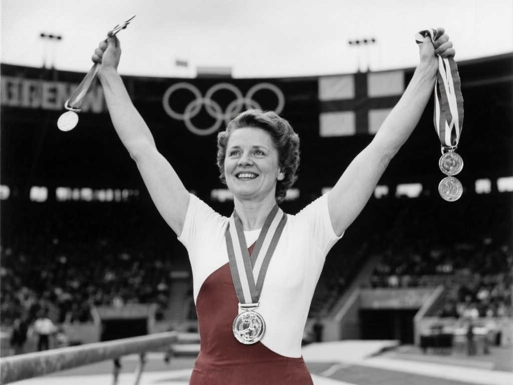 力全开铺平 力全开铺平